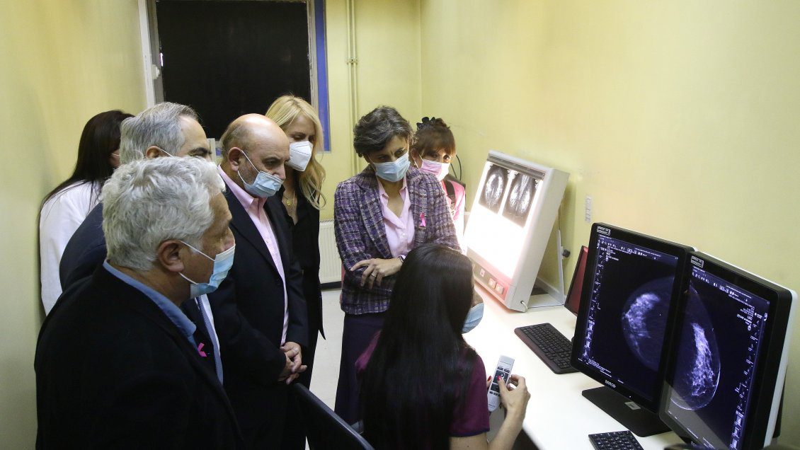 Fundación Care logra ley que exime el requisito de orden médica para el examen preventivo de mamografía