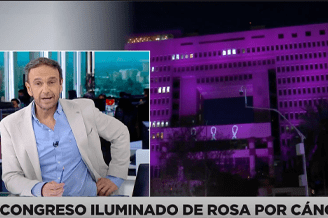 Meganoticias – Iluminación de rosado Congreso Nacional en el mes del cáncer de mama
